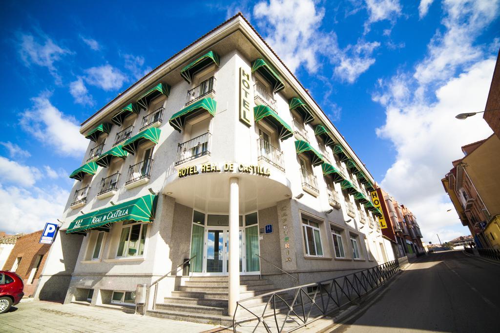 Hotel Real De Castilla 토르데실라 외부 사진