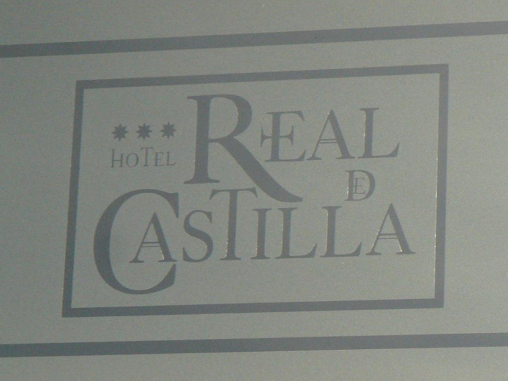 Hotel Real De Castilla 토르데실라 외부 사진