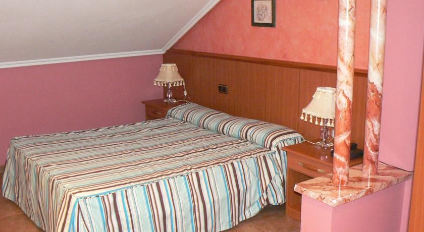 Hotel Real De Castilla 토르데실라 외부 사진