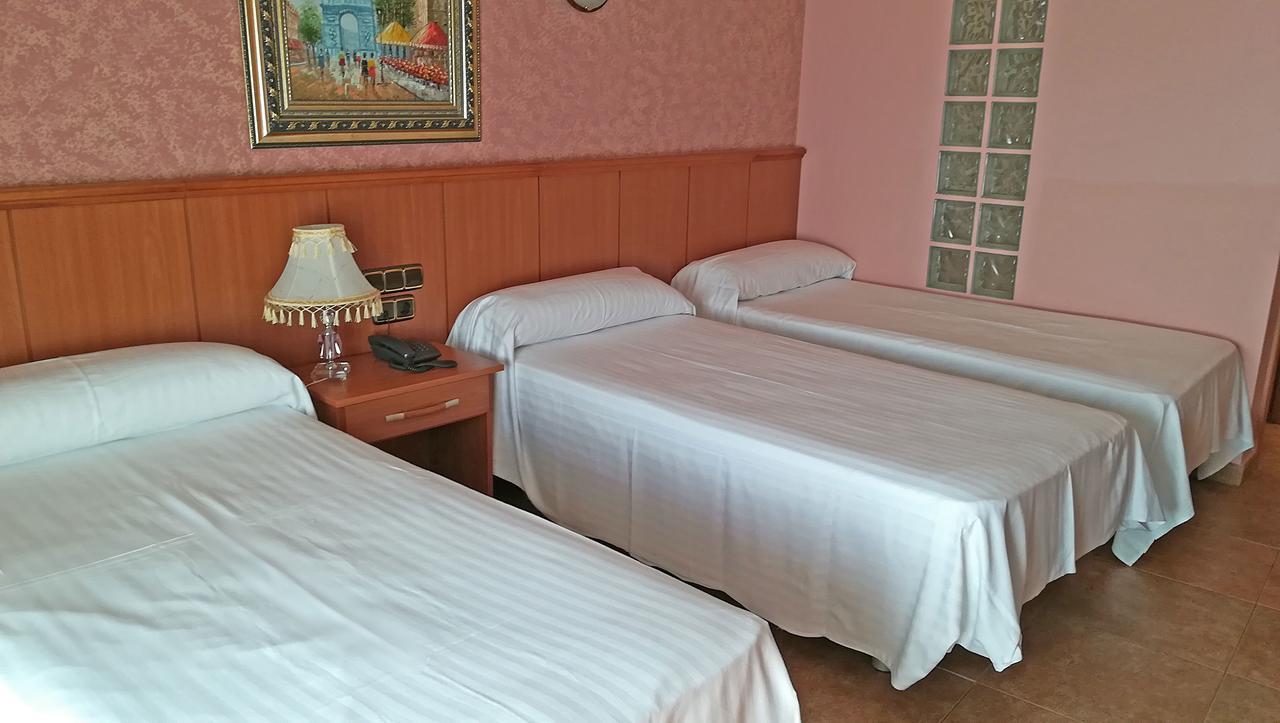 Hotel Real De Castilla 토르데실라 외부 사진